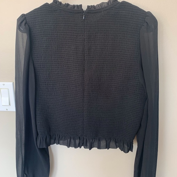 Aritiza Wilfred Tempest Smocked Chiffon Blouse - Picture 10 of 11